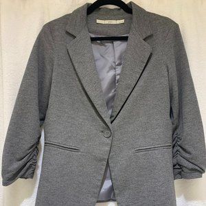 Gibson Ruched Three Quarter Sleeve Blazer